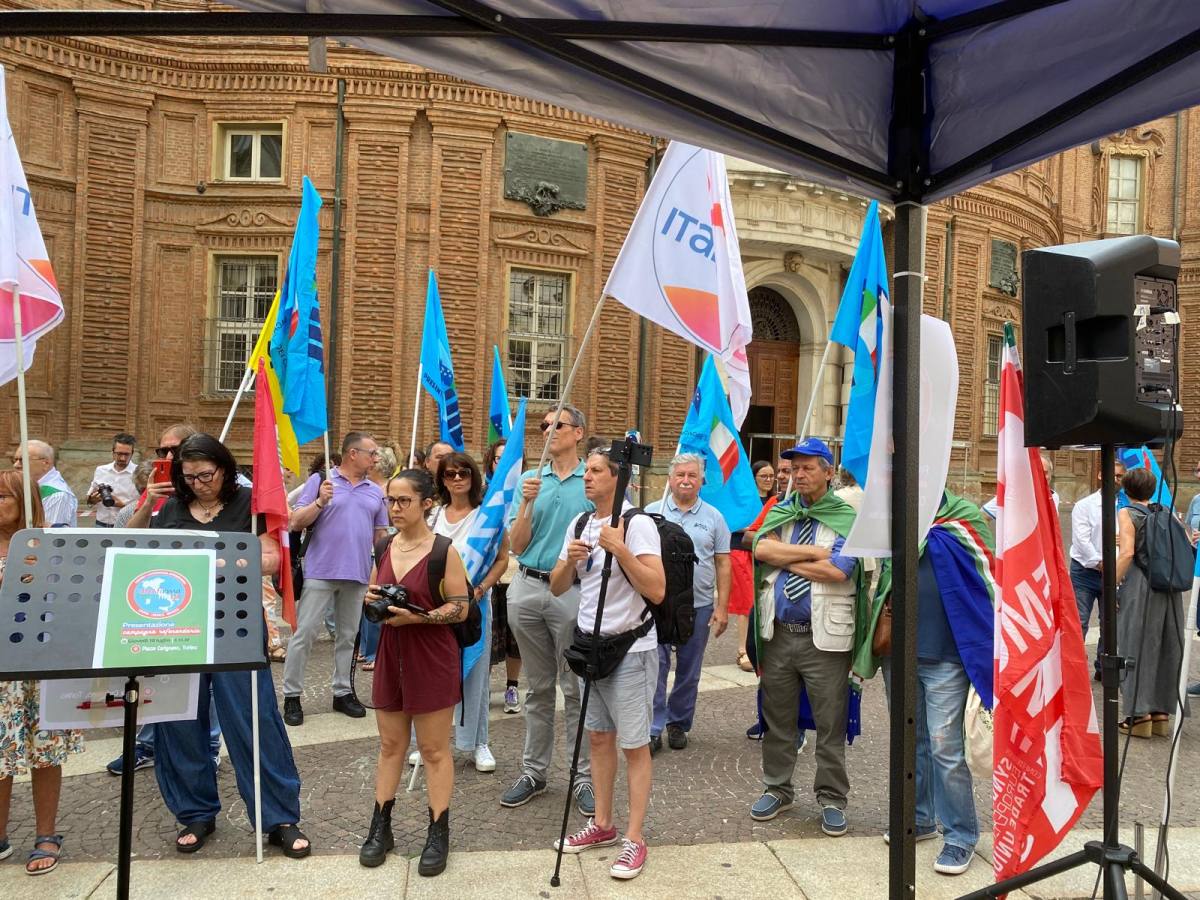 E' partita a Torino  la campagna referendaria contro l'autonomia differenziata 1