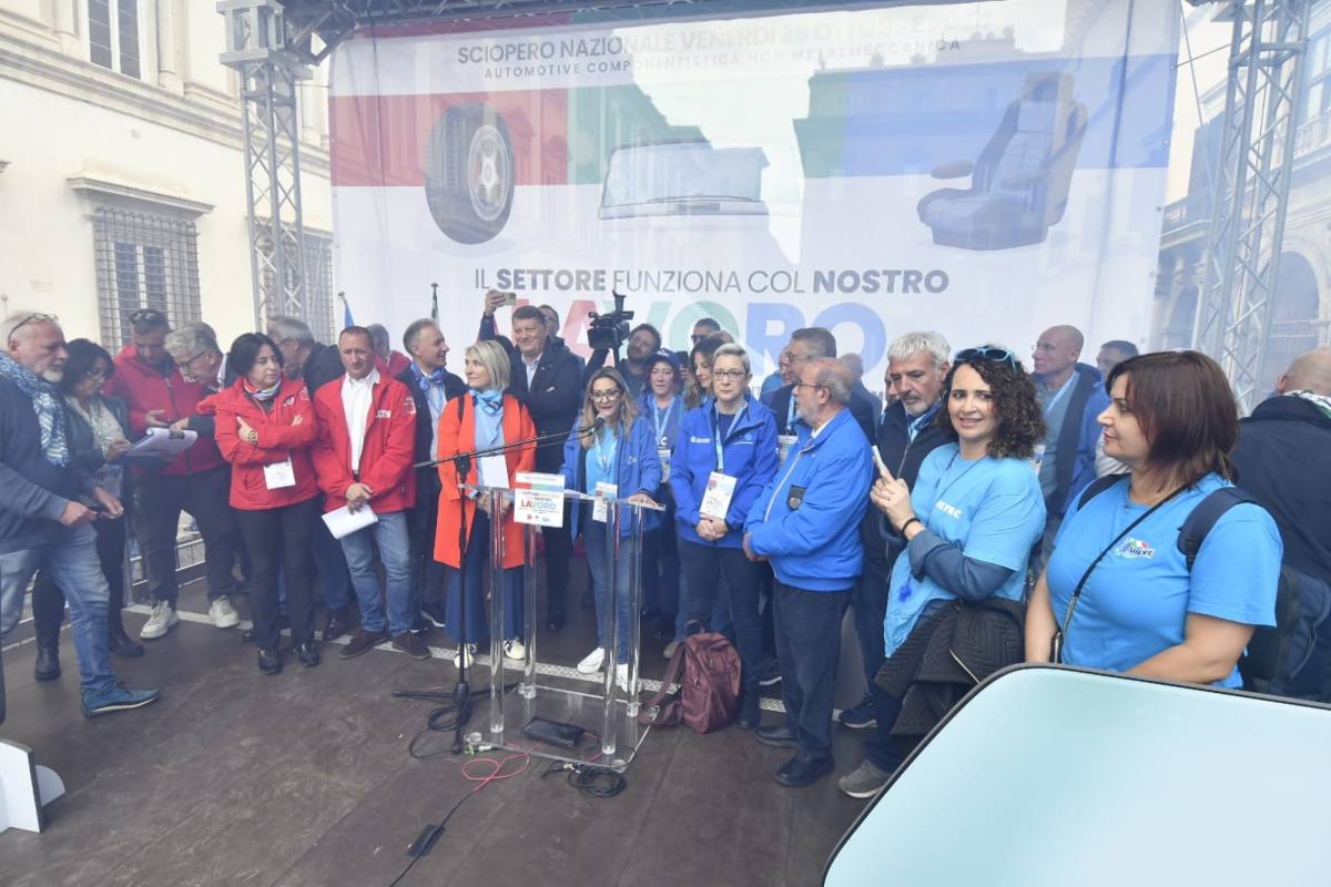 Manifestazione di UILTEC UIL, FILCTEM CGIL E FEMCA CISL 3