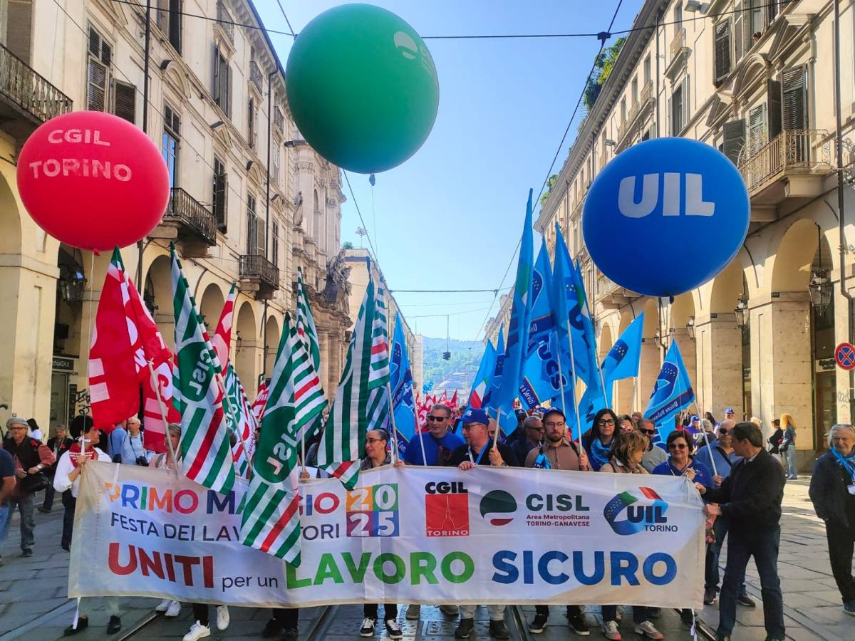 Primo Maggio a Torino: decine di migliaia di persone sono scese in piazza 1