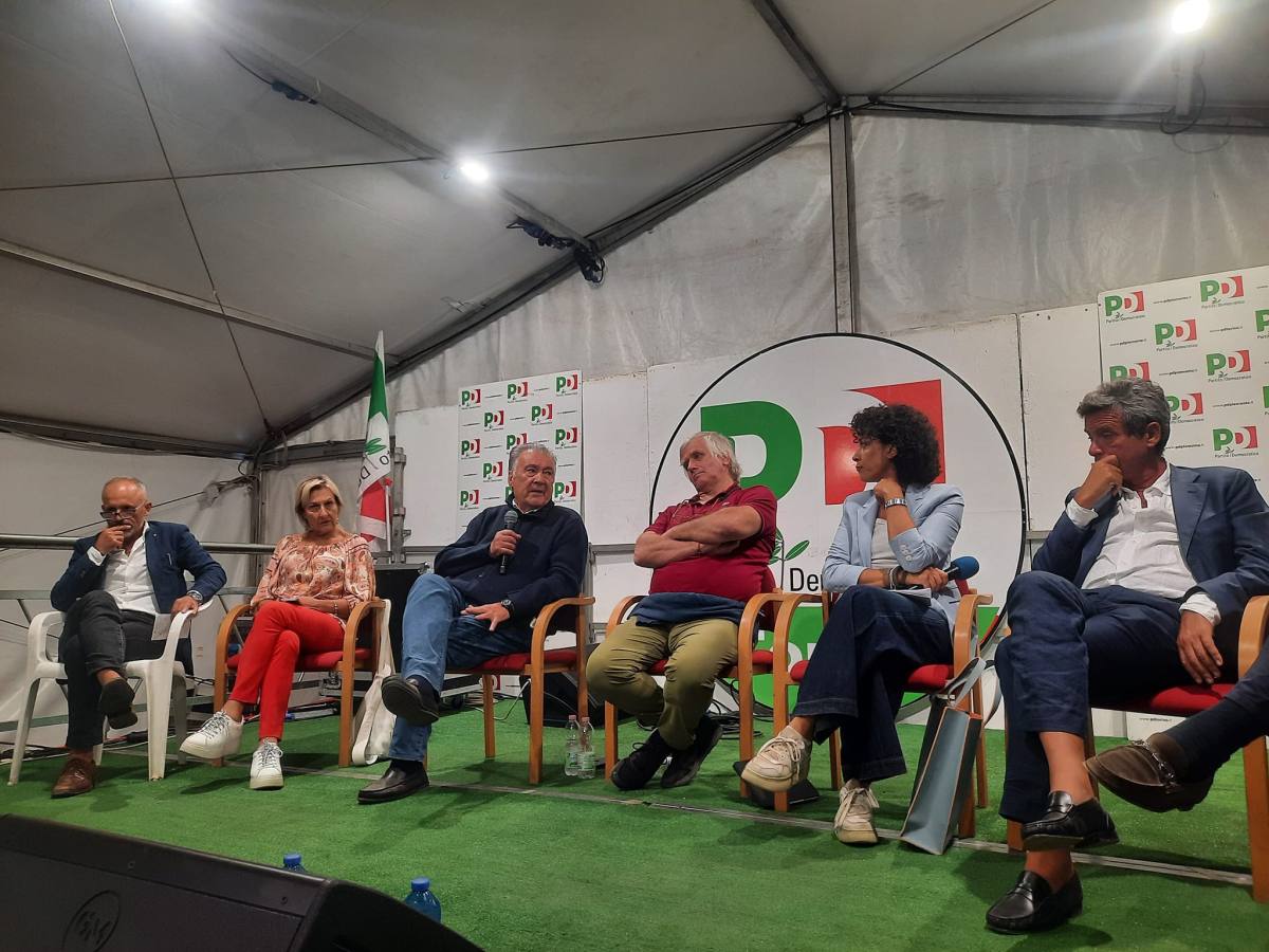 Gianni Cortese interviene alla Festa dell'Unità di Torino 0
