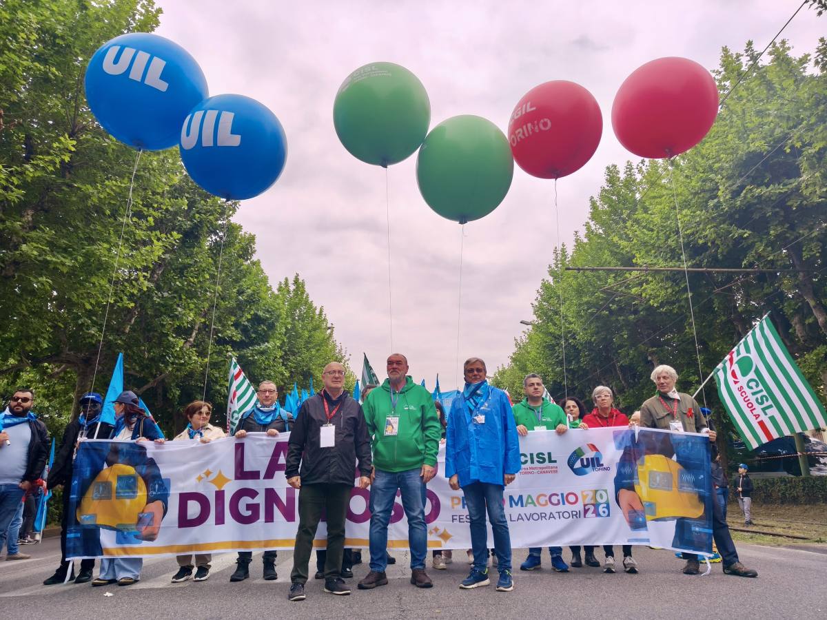 Decine di migliaia di persone in piazza a Torino per il Primo maggio 3
