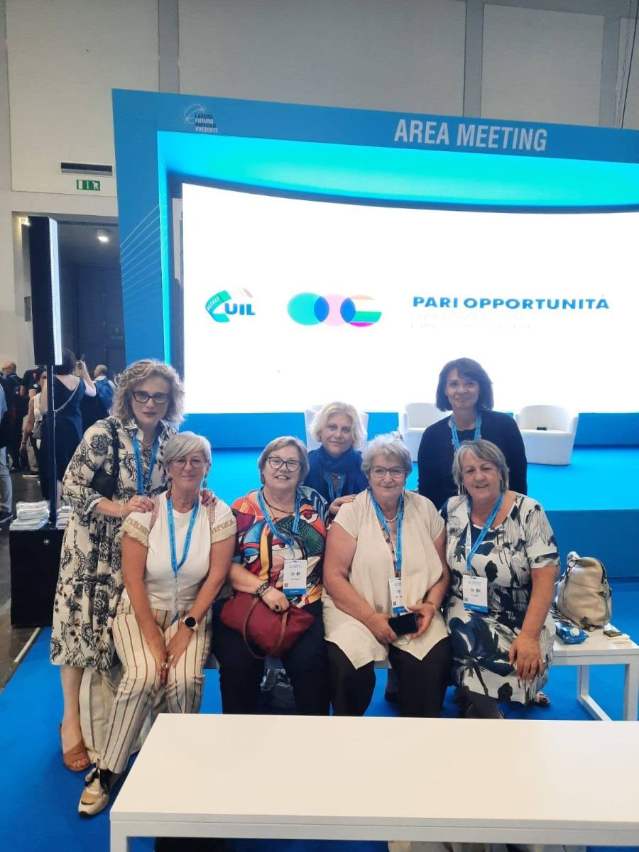 I delegati della UIL Piemonte al XIX Congresso nazionale UIL 12