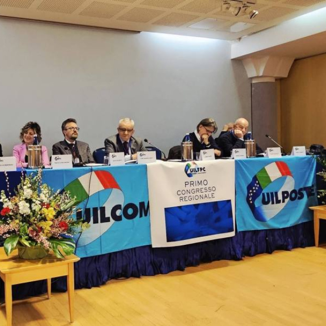 Il grido d'allarme dei call center piemontesi: duemila posti a rischio con l'AI