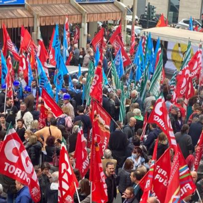 Cgil Cisl Uil Torino: “Incomprensibile la scarcerazione dell’uomo accusato di violenza su una tredicenne”